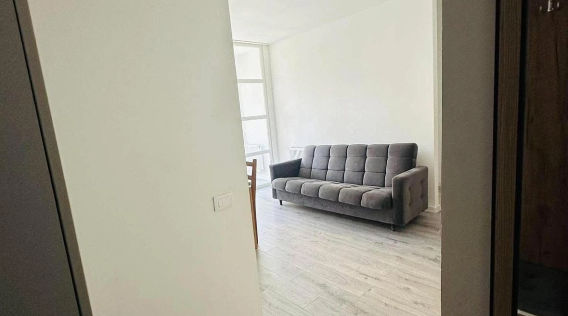 Oferta Apartament, 2 camere semidecomandat, 44 mp, CUG, de vanzare,  Cartier Visoianu imagine 2