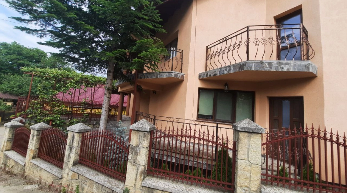 Oferta Alexandru cel bun (Jud. Neamt) casa 340 mp, 7 camere, de vanzare,  Bistrita imagine 3