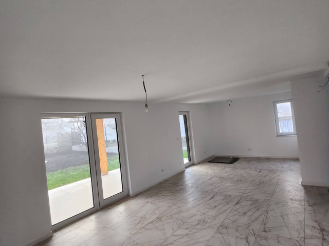 Uricani vila 128mp, 4 camere,  de vanzare,   162099