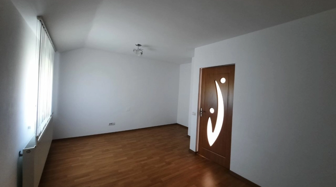 Oferta Savinesti casa 170 mp, 5 camere, de vanzare,   imagine 12