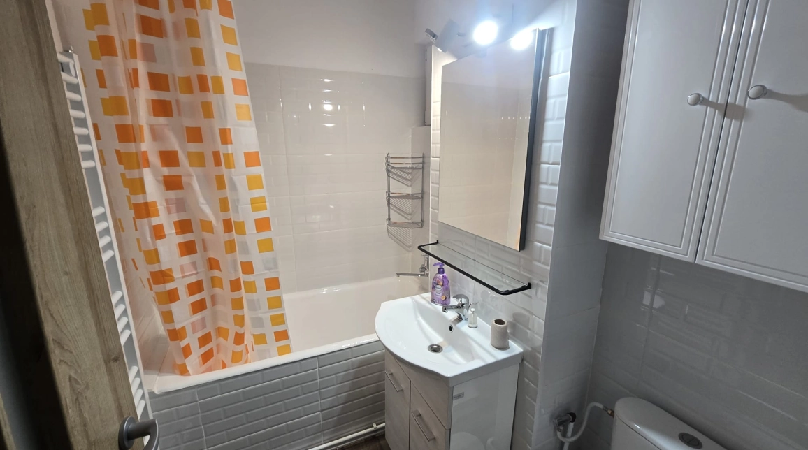 Oferta Apartament, 3 camere decomandat, 70 mp, Copou, de inchiriat,  Universitatea Al. I. Cuza imagine 8