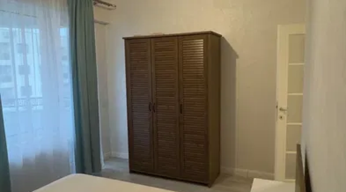 Oferta Copou apartament 66 mp, 2 camere, decomandat, de inchiriat,  Royal Town imagine 5