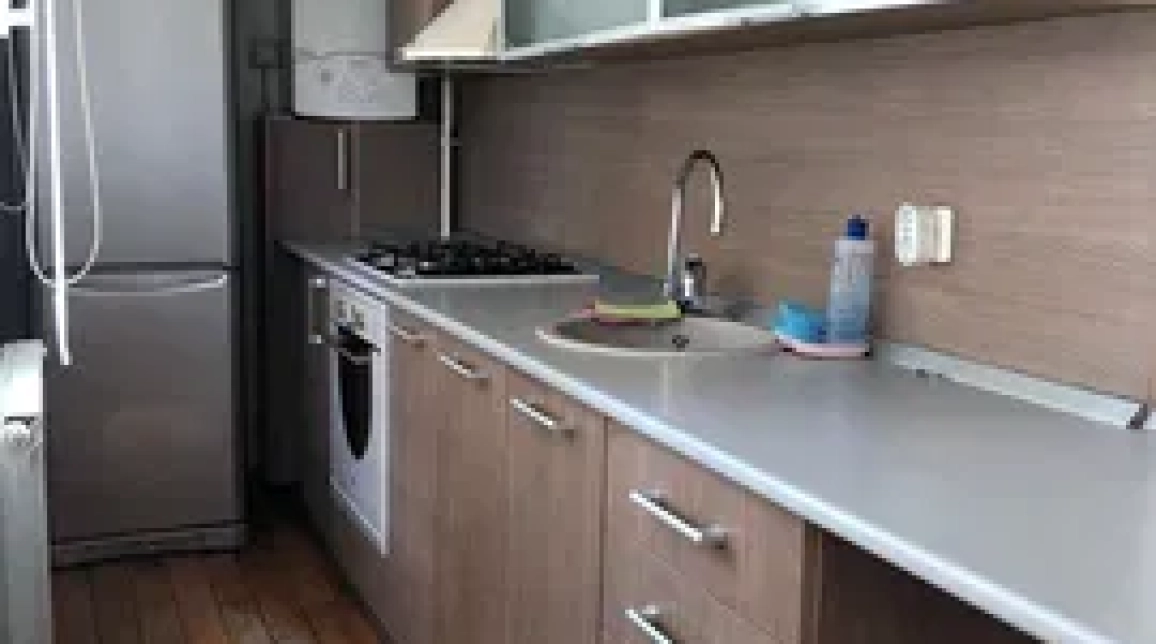 Oferta Apartament, 2 camere decomandat, 50 mp, Central, de inchiriat,  ROPHARMA imagine 2