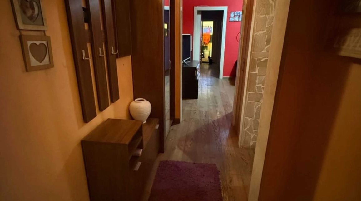 Oferta 3 camere, semidecomandat, 64 mp, de vanzare apartament in zona Mircea cel Batran imagine 7