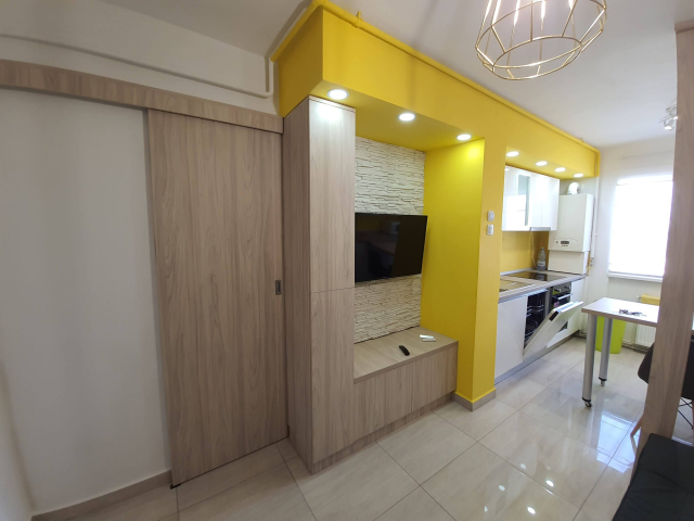 2 camere,  ,  55 mp, de vanzare apartament in zona Centru,  (Langa UMF ) 162188