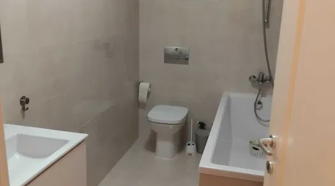 Oferta Apartament, 3 camere decomandat, 69 mp, Tatarasi, de vanzare,  Kaufland imagine 7