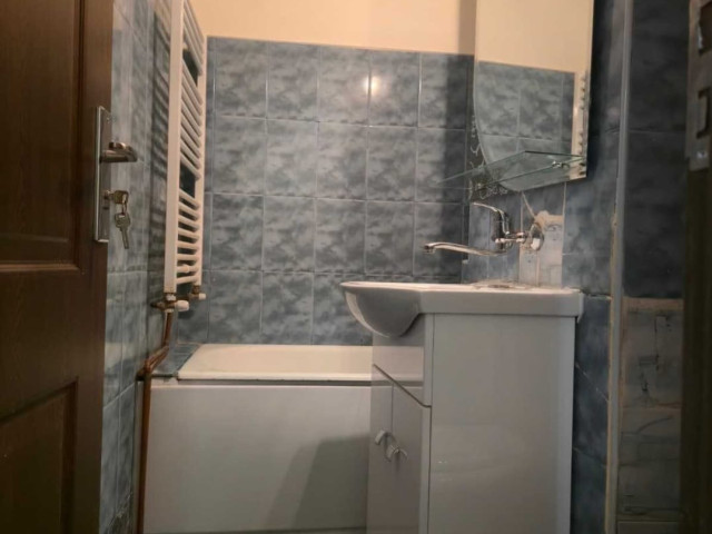Mircea cel Batran apartament  42 mp, 2 camere,  semidecomandat, de vanzare,   162784