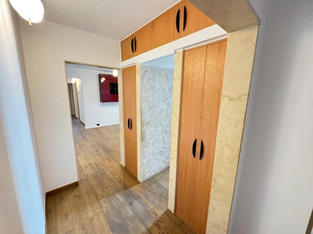 Apartament 4 camere - Mircea cel Batran