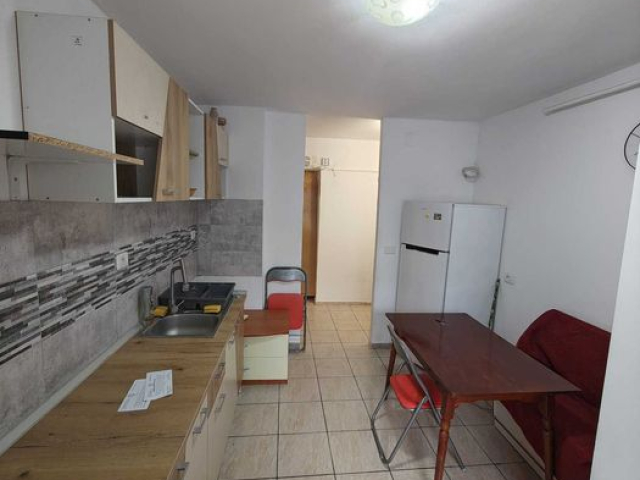 Apartament de vanzare, 4 camere,  decomandat,  85 mp, Frumoasa,  (Bld Poitiers - BRD) 163465