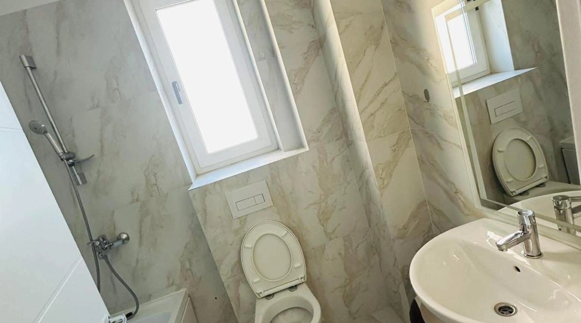 Oferta Apartament, 2 camere semidecomandat, 44 mp, CUG, de vanzare,  Cartier Visoianu imagine 4