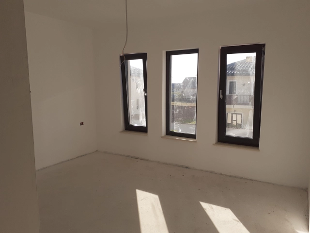Apartament 4 camere - Valea Lupului