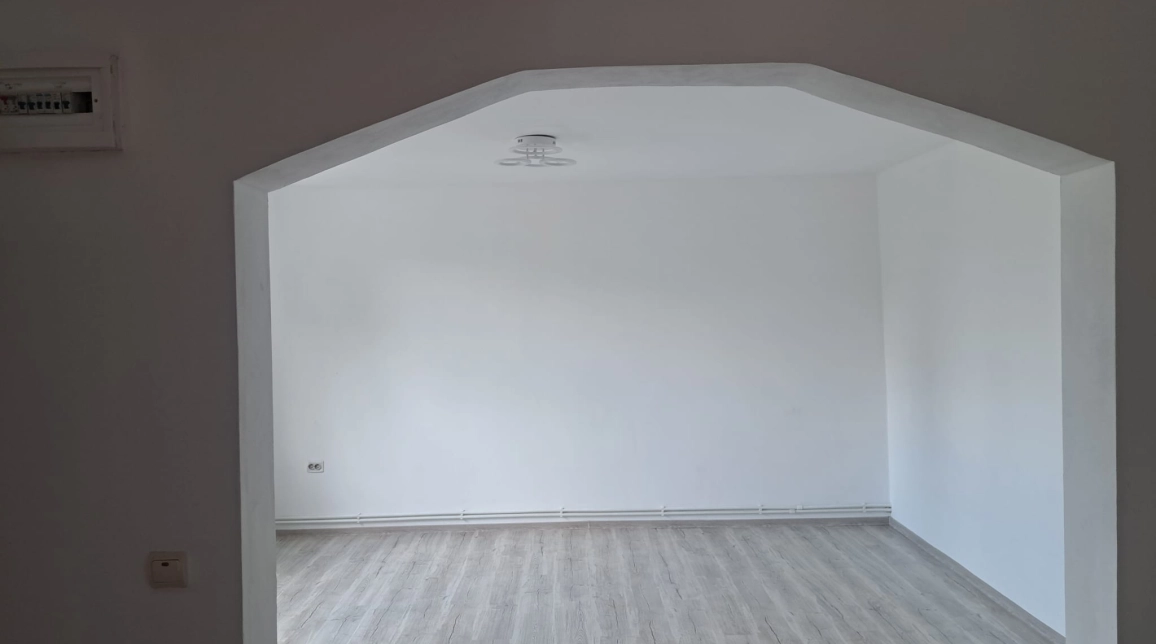 Oferta Lunca Cetatuii casa 115 mp, 5 camere, de vanzare,  Cartier Astoria imagine 5