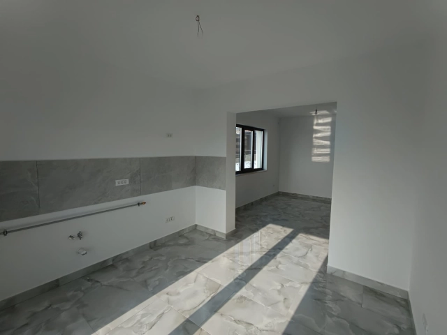 Apartament 4 camere - Valea Lupului
