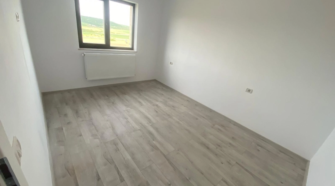 Oferta Miroslava casa 112 mp, 4 camere, de vanzare,  la 2.2 km de Primaria Miroslava imagine 3