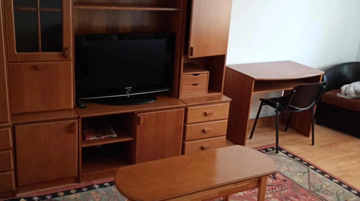 Oferta Apartament, 2 camere decomandat, 55 mp, Frumoasa, de inchiriat,  La 2 Pasi imagine 2