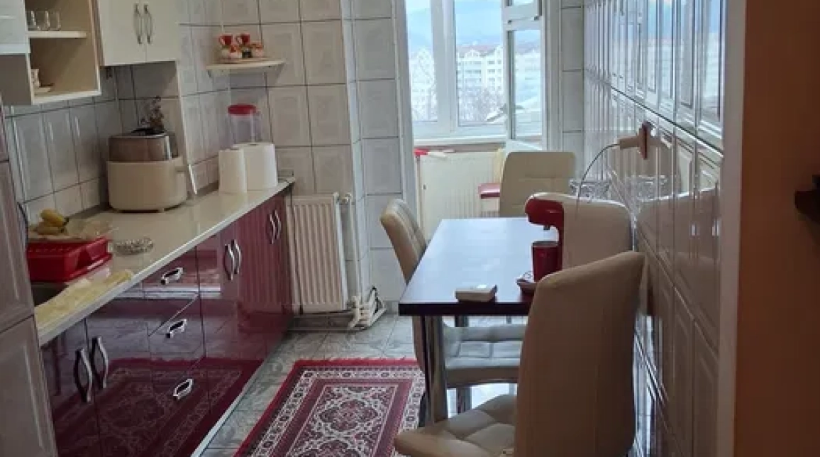 Oferta Garsoniera de vanzare, 44 mp, Calea Romanului,  OMV imagine 5