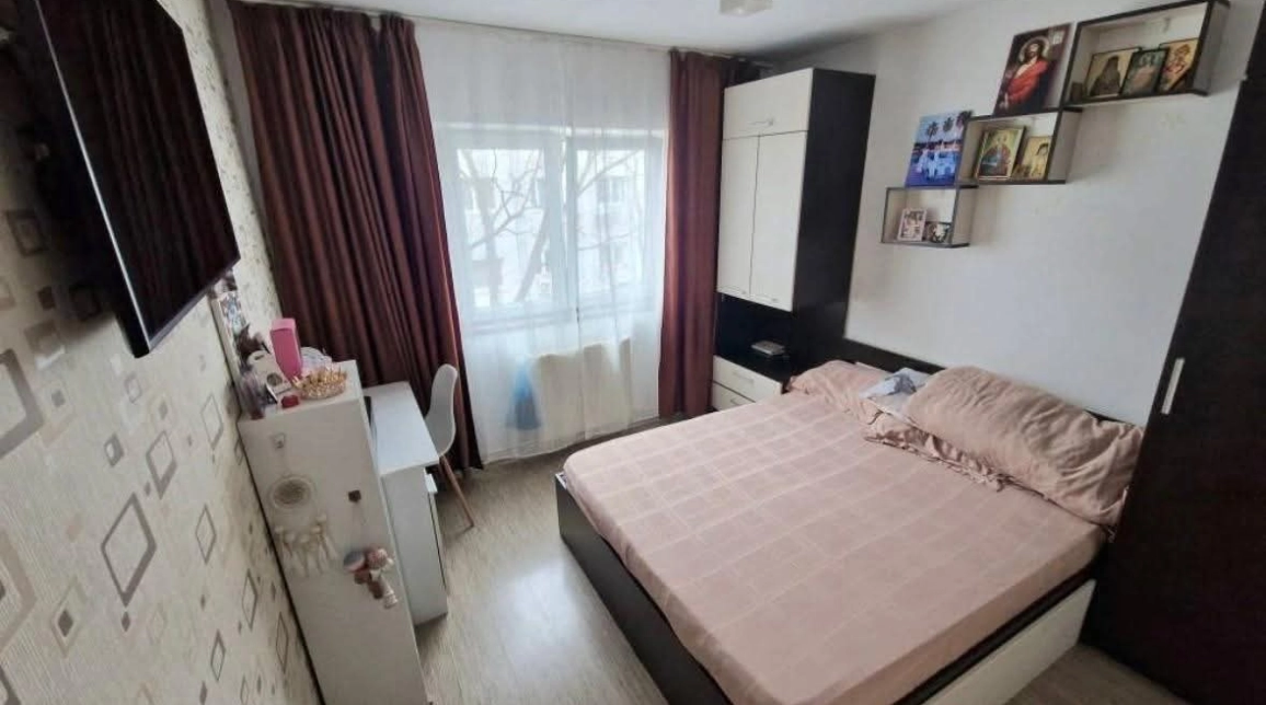 Oferta Apartament, 2 camere decomandat, 47 mp, Dacia, de vanzare imagine 1