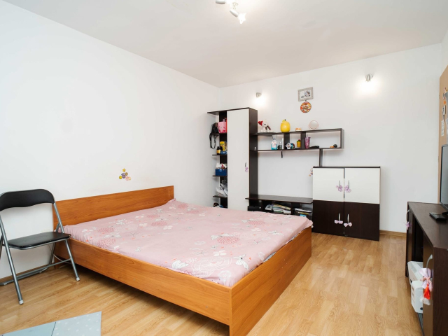Apartament de vanzare, 3 camere,  semidecomandat,  63 mp, Alexandru cel Bun,  (Piata Voievozilor  INTABULAT) 162505
