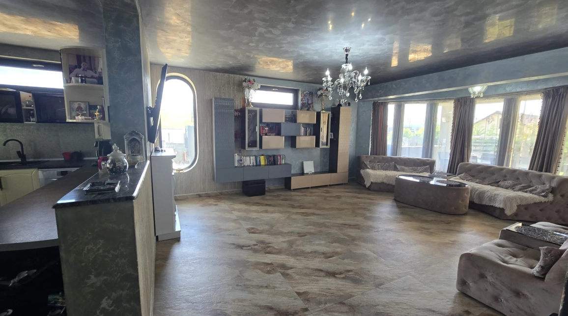 Oferta De vanzare casa, 5 camere, 180 mp, Visani,  700m de Freya imagine 15