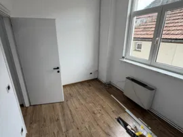 Spatiu comercial Central Cinematograf 30mp  162198