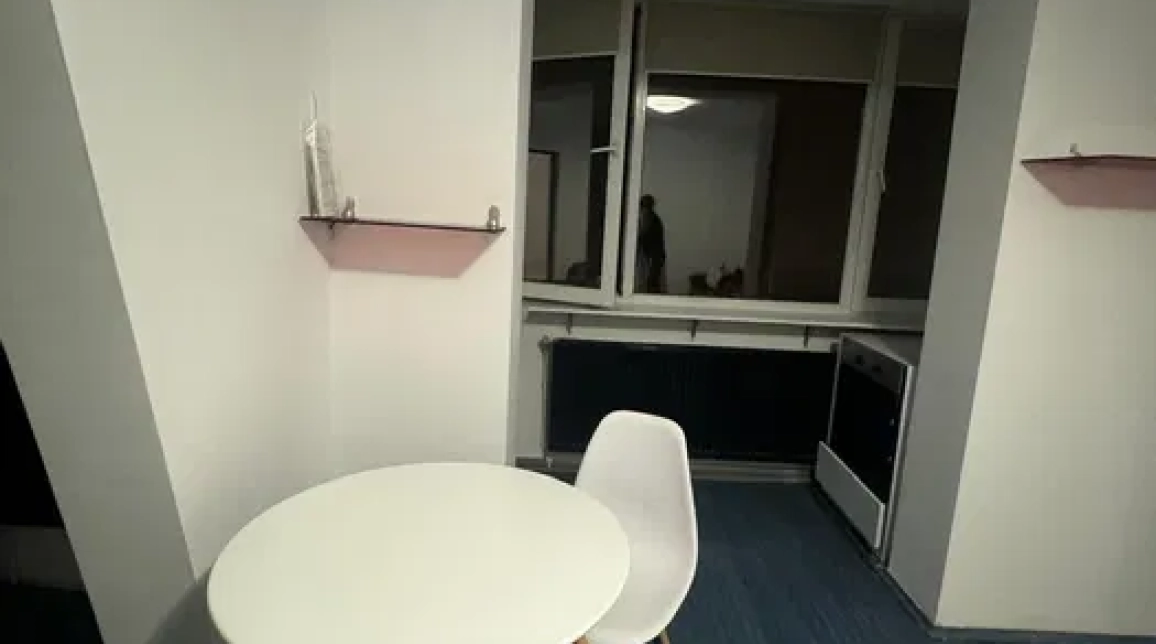 Oferta Apartament de inchiriat, 3 camere, decomandat, 52 mp, Tatarasi,  Piata Chirila imagine 2