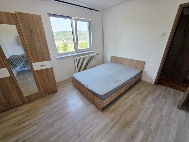 Apartament 2 camere - Alexandru cel Bun