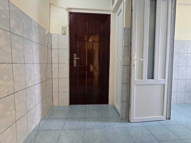 Mircea cel Batran apartament  42 mp, 2 camere,  semidecomandat, de vanzare,   162784
