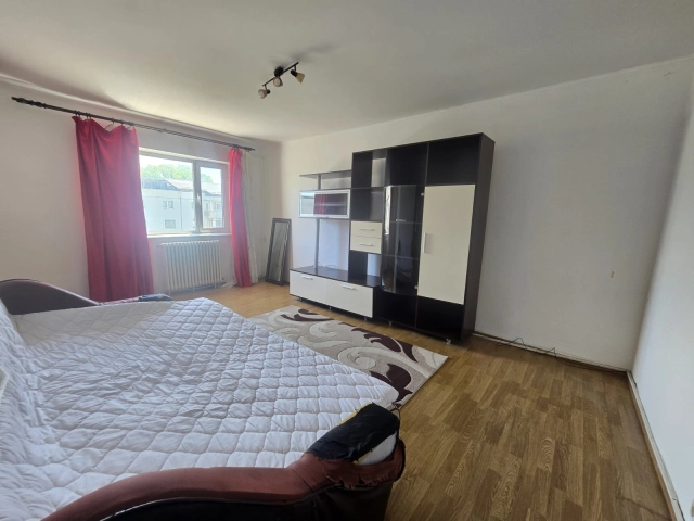 Apartament 3 camere - Nicolina
