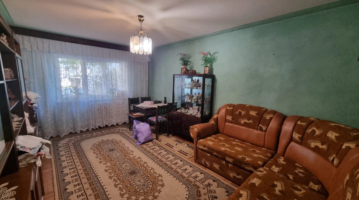 Oferta 2 camere, decomandat, 51 mp, de vanzare apartament in zona Nicolina,  Nicolina 2 imagine 2
