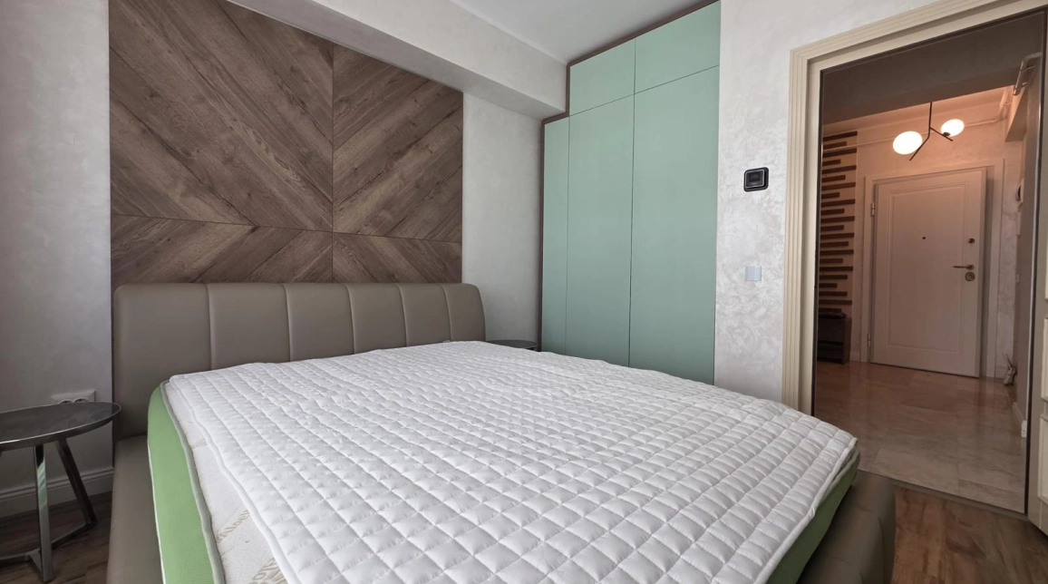 Oferta Copou apartament 90 mp, 3 camere, decomandat, de vanzare,   Complex Royal Town imagine 14