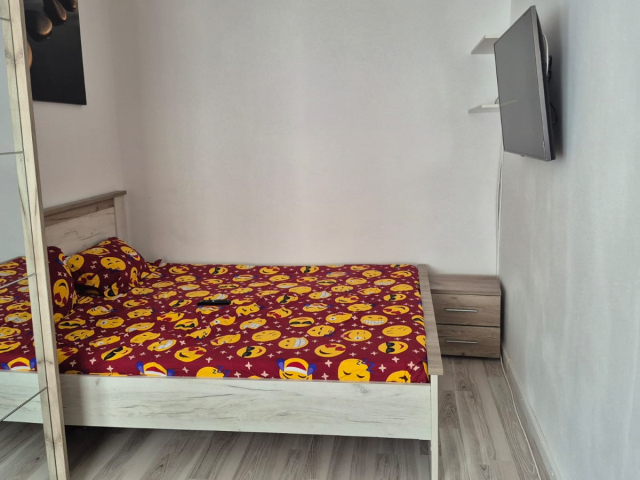 Apartament de inchiriat, 2 camere,  nedecomandat,  35 mp, Tatarasi,  (Piata Chirila) 162145