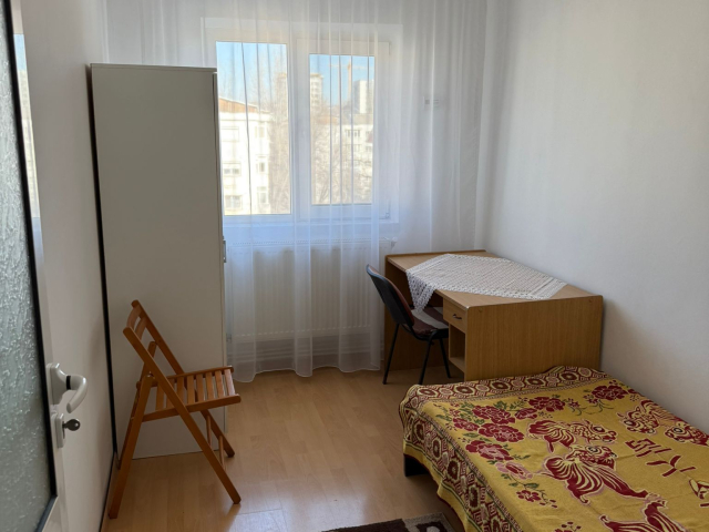 Dacia apartament  57 mp, 3 camere,  decomandat, de inchiriat,  (Coliba Moldovenlior) 162634