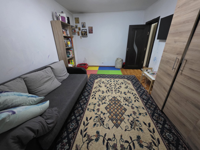 2 camere,  decomandat,  54 mp, de vanzare apartament in zona Dacia,  (Scoala George Cosbuc) 161273