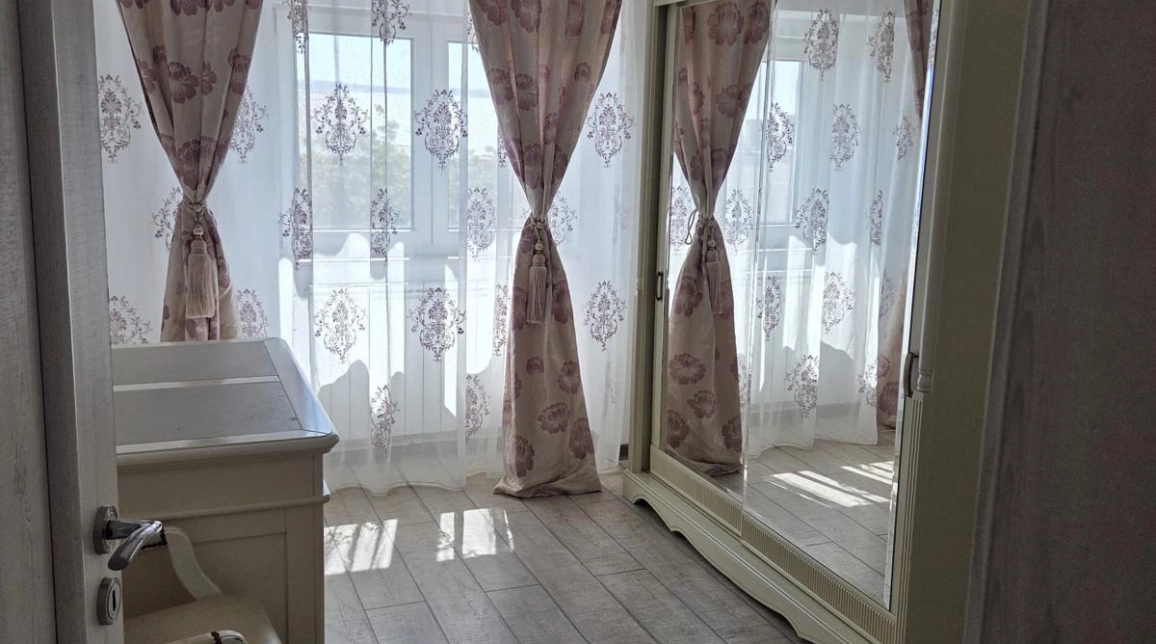 Oferta Apartament de vanzare, 3 camere, decomandat, 83 mp, Nicolina,  Prima Statie-Panasonic imagine 3