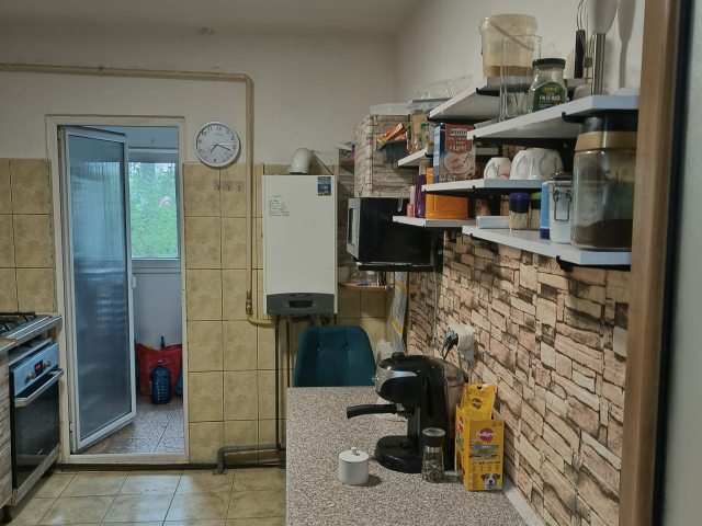 3 camere,  decomandat,  70 mp, de vanzare apartament in zona Metalurgie,  (Profi-Bulevardul Chimiei) 162748