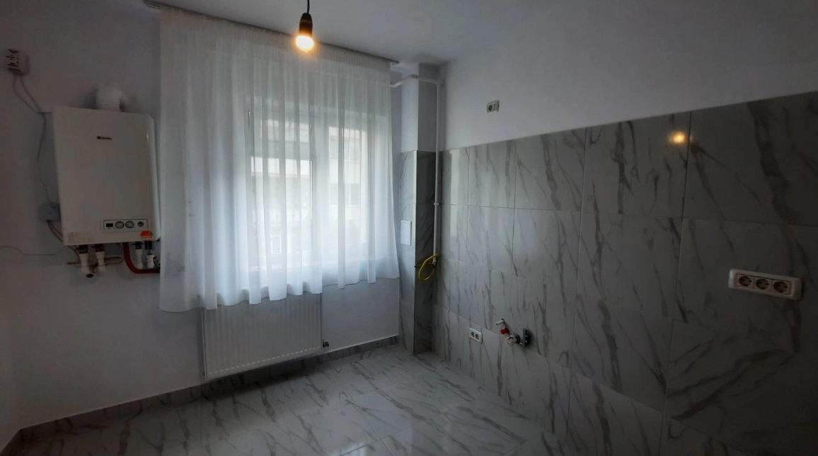 Oferta Apartament de vanzare, 2 camere, semidecomandat, 50 mp, Precista,  Laguna / Scoala nr 4 imagine 7