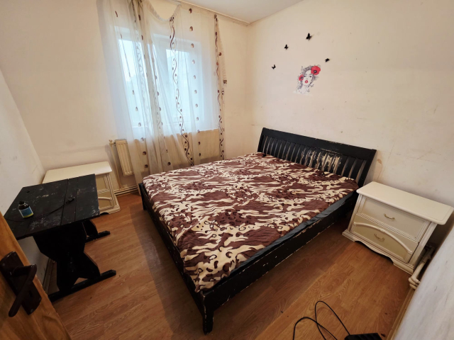 De vanzare apartament, 3 camere,  semidecomandat,  54 mp, Dacia,  (Bicaz) 162177