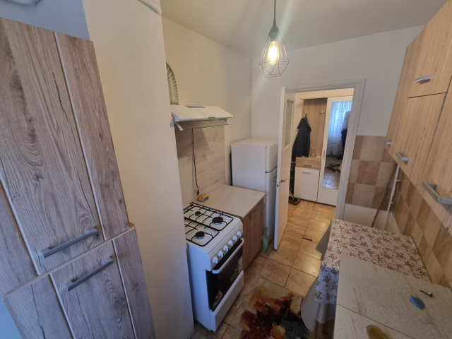 Apartament, 2 camere  semidecomandat,  42 mp, Metalurgie, de vanzare,  (Gradinari) 163141