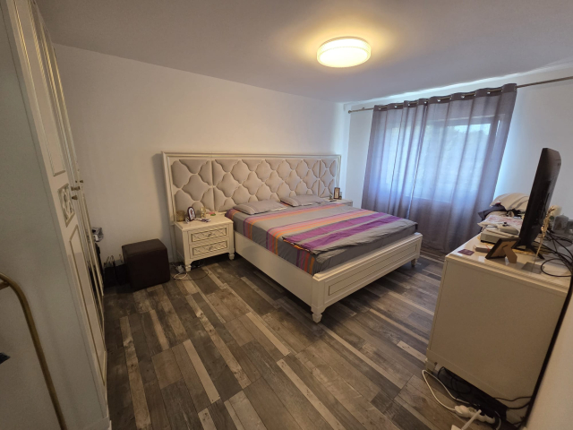 De vanzare apartament, 2 camere,  decomandat,  55 mp, Nicolina,  (Biserica Alba) 163342