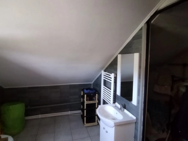 Apartament 5 camere - Vinatori