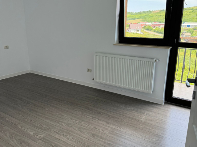 Casa de vanzare, 3 camere,  90mp, Miroslava,  (la 2.2 km de Primaria Miroslava) 161325