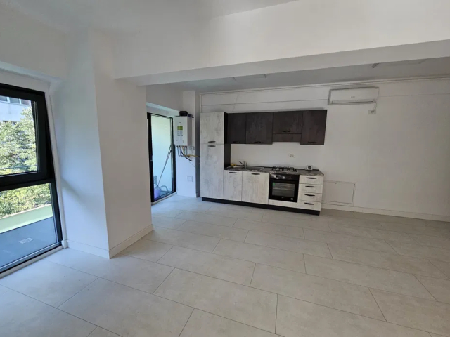 Spatiu comercial Podu Ros Mercury Mary 80mp  160618