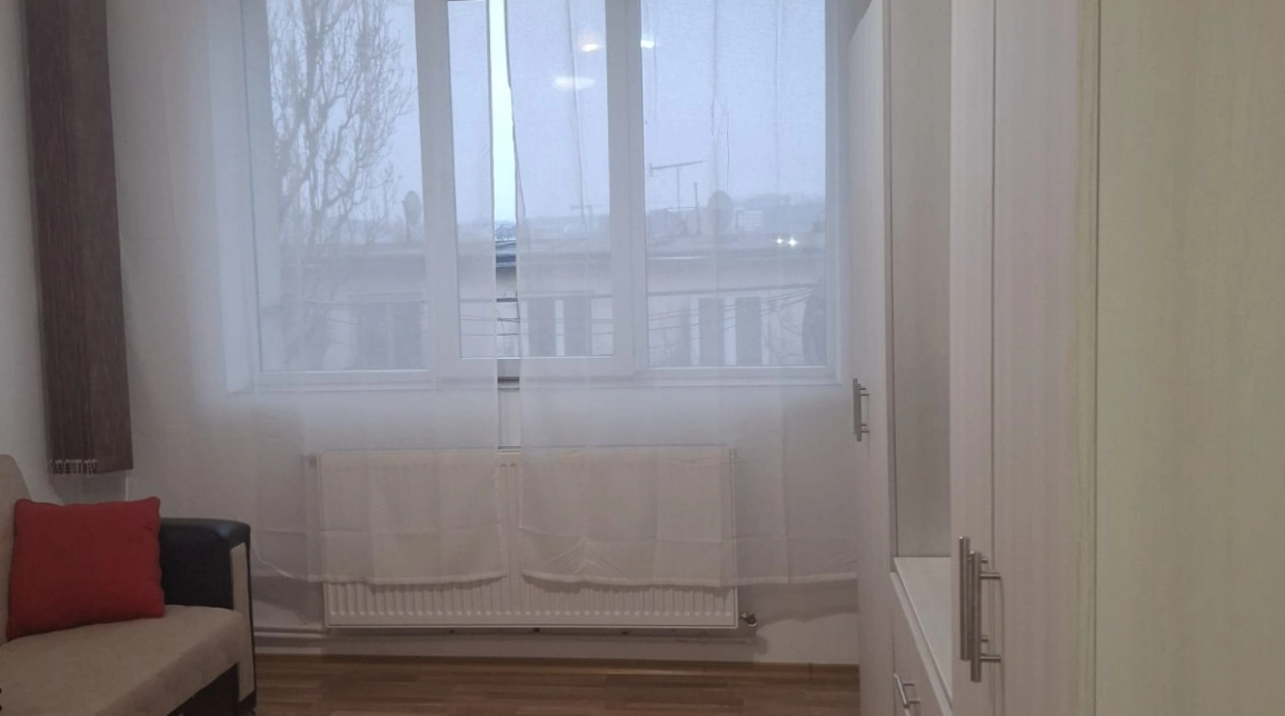 Oferta Garsoniera,  20 mp, Podu Ros, de inchiriat,  Piata Nicolina imagine 5