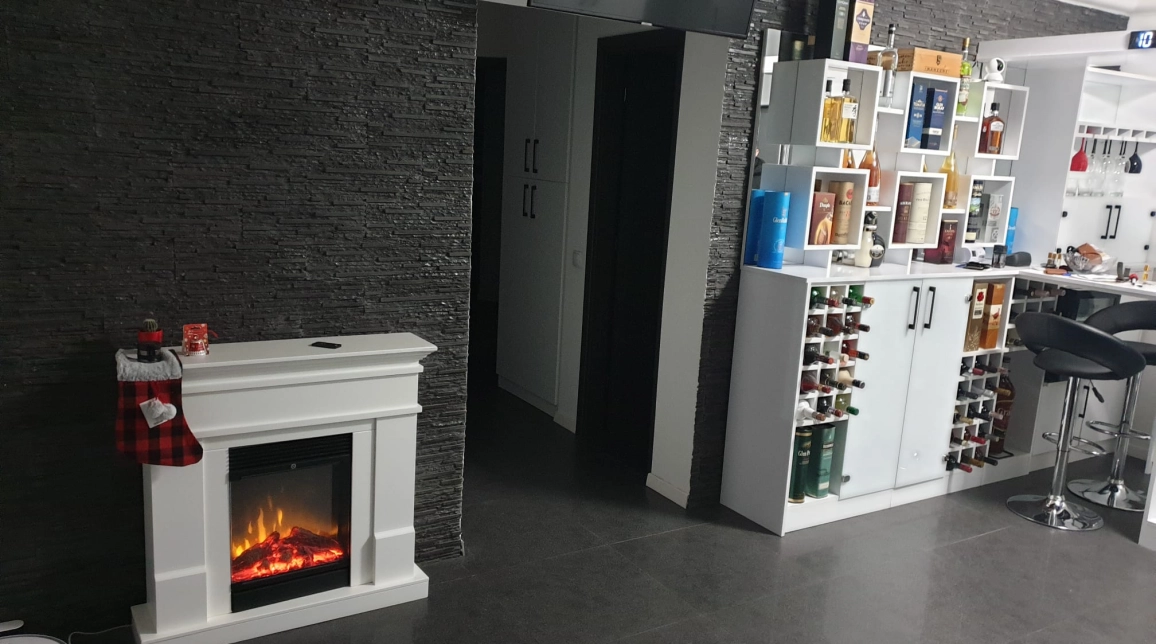 Oferta Apartament, 3 camere decomandat, 75 mp, Copou, de vanzare,  Parcul Copou imagine 3
