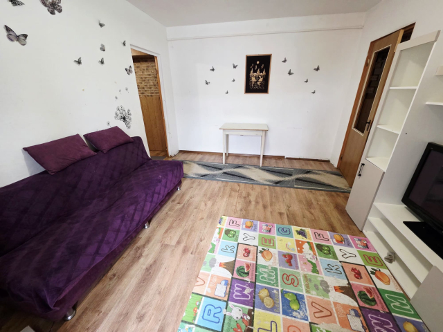 De vanzare apartament, 3 camere,  semidecomandat,  54 mp, Dacia,  (Bicaz) 162177