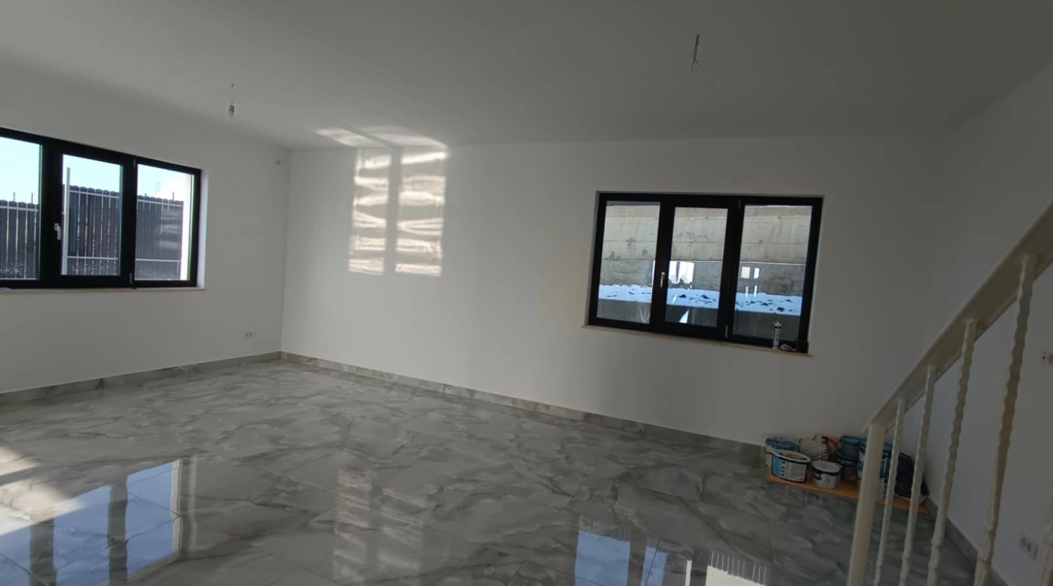 Oferta 4 camere, 100 mp, de vanzare casa in zona Valea Lupului,  ANTIBIOTICE imagine 1