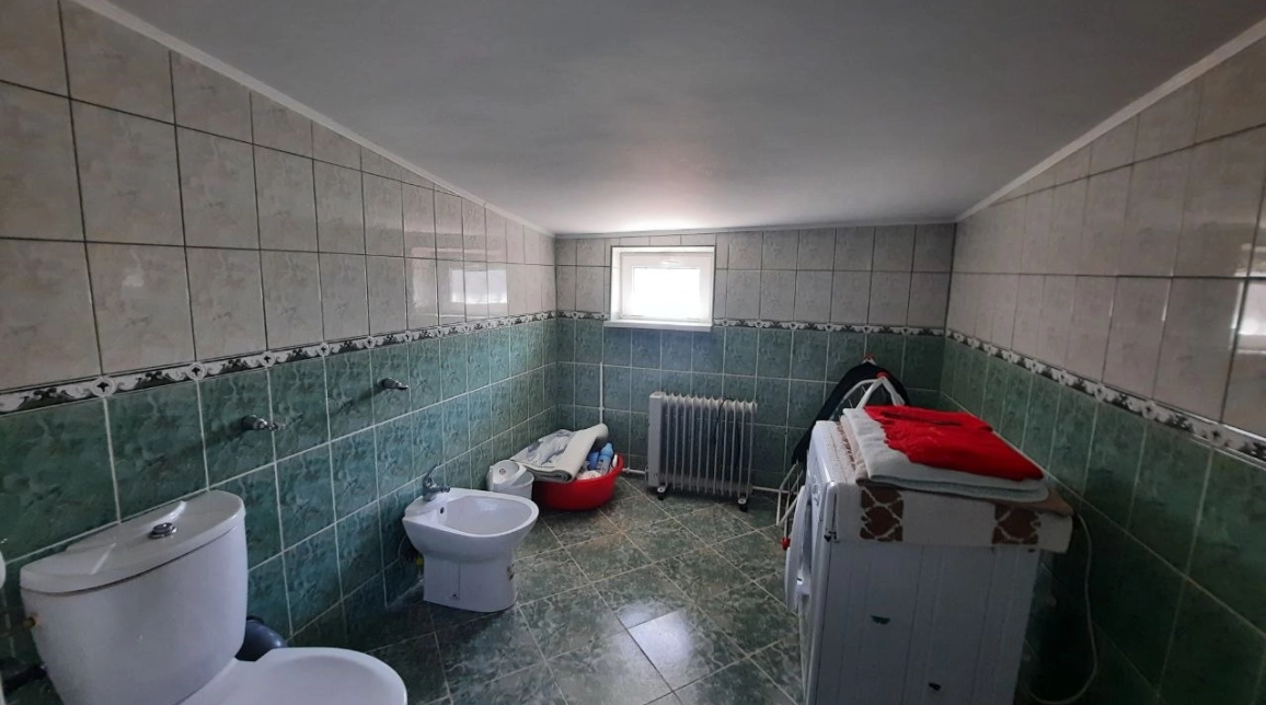 Oferta Savinesti casa 170 mp, 5 camere, de vanzare,   imagine 22