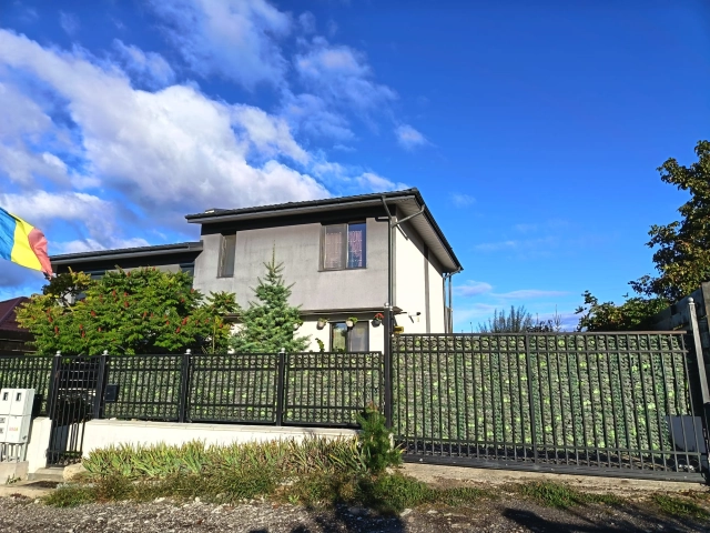 Apartament 4 camere - Nicolina