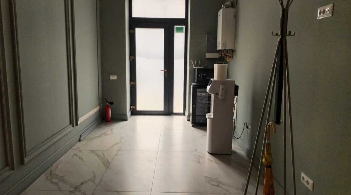 Oferta Spatiu comercial de vanzare Centru Tg Cucu - Hotel Indiana  70mp  imagine 3