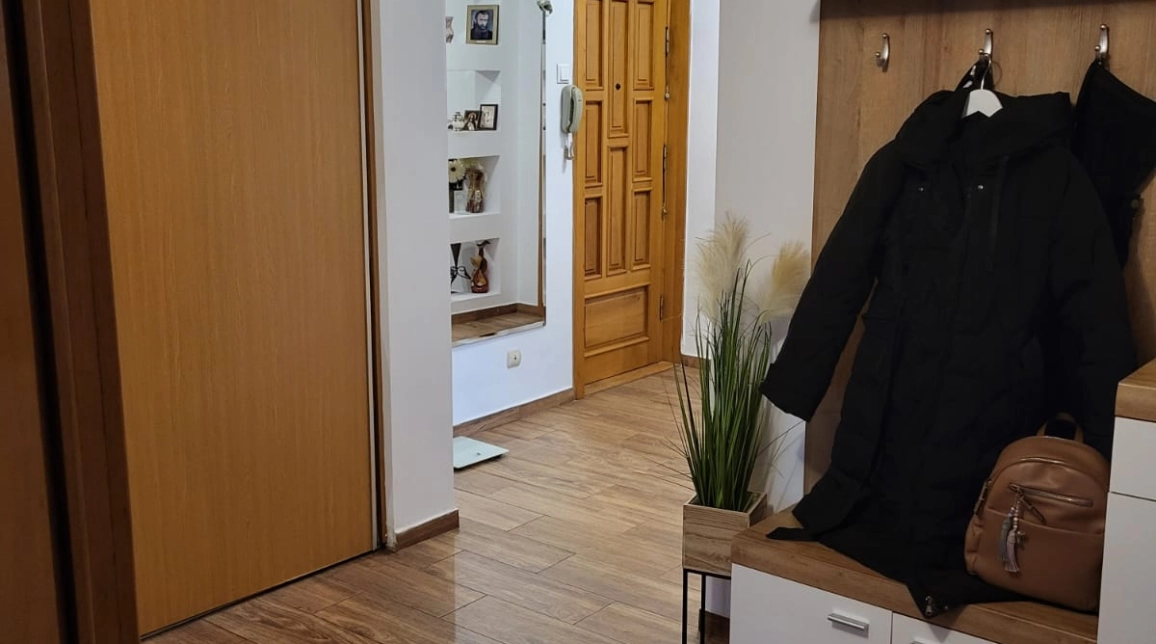 Oferta Gara apartament 80 mp, 3 camere, decomandat, de vanzare,  ARCU, CARREFOUR MARKET imagine 14